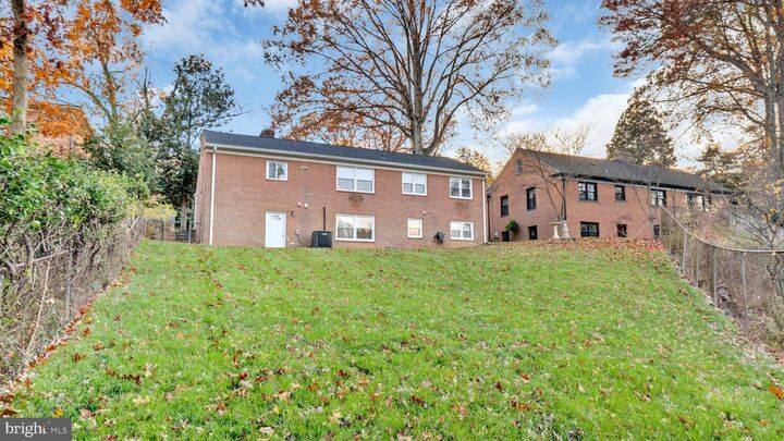 Property Photo: 1409 Crestridge Drive MD 20910