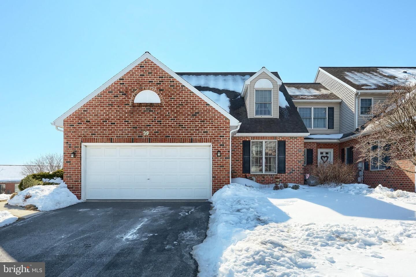 Property Photo: 39 Spring Hill Lane PA 17554
