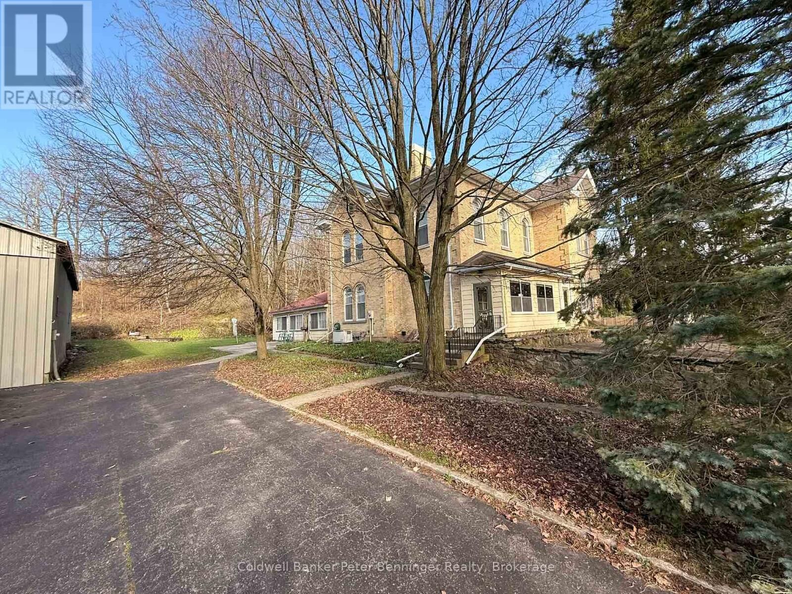 Property Photo:  538 Queen Street North  ON N0G 2N0 