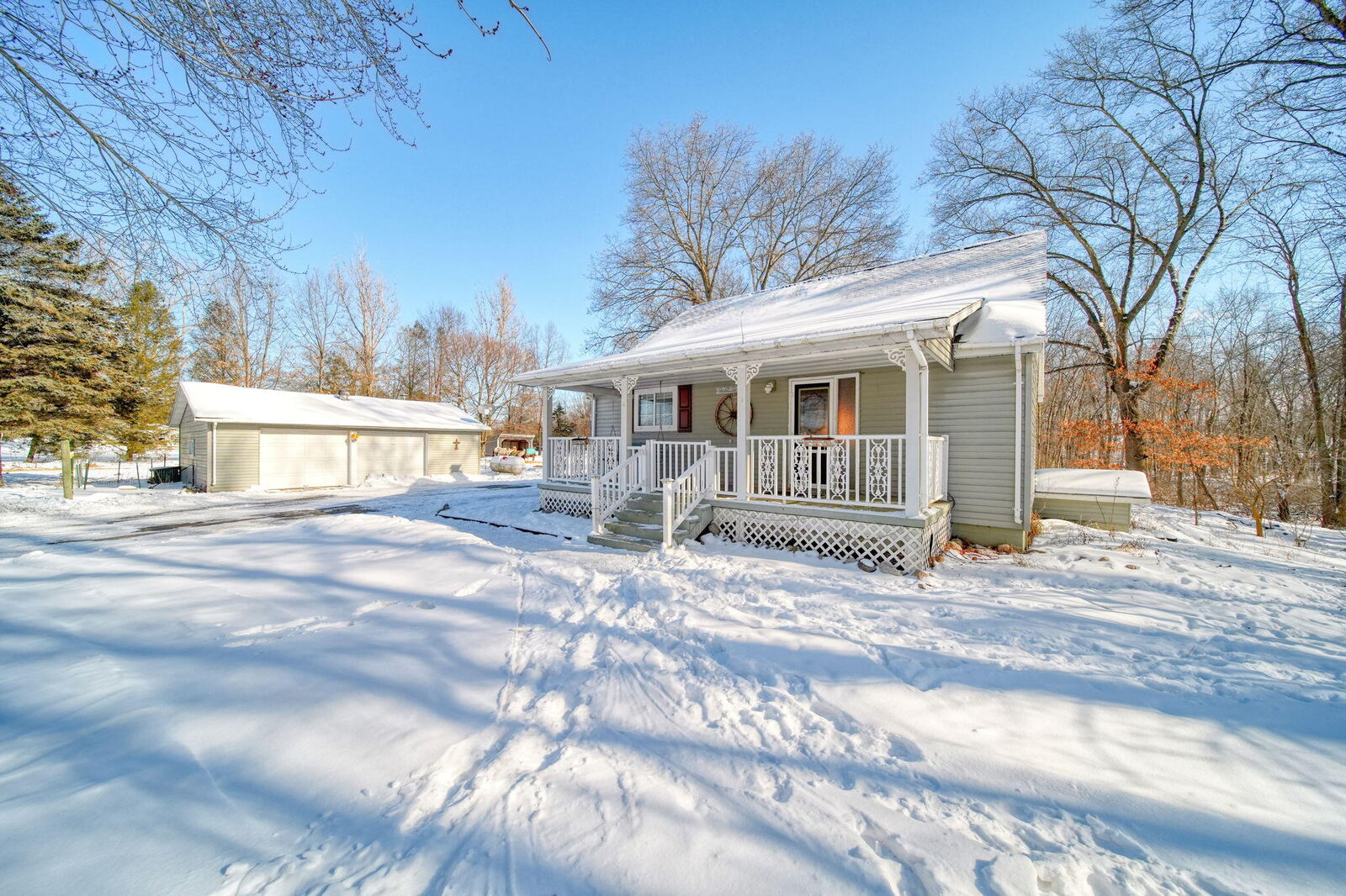 Property Photo:  12000 Churchill Road  MI 49277 