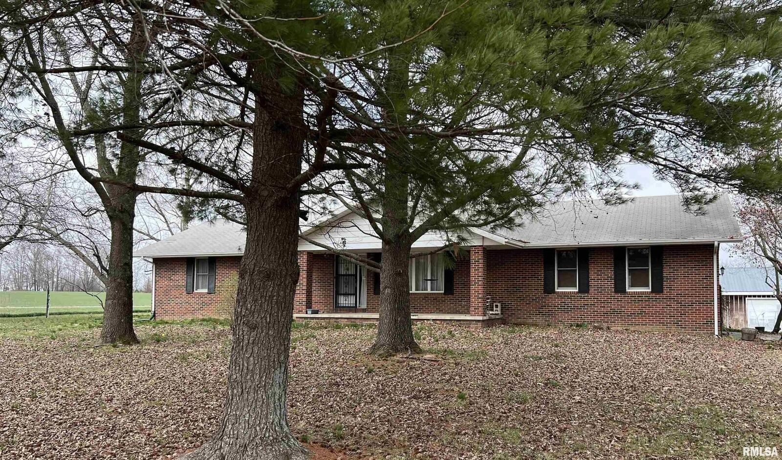 Property Photo:  1917 Ava Road  IL 62966 