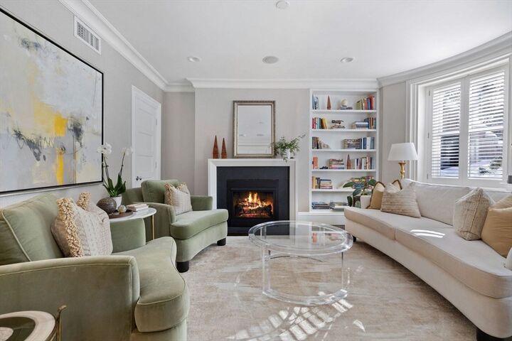 Property Photo:  11 1/2 Union Park 1  MA 02118 