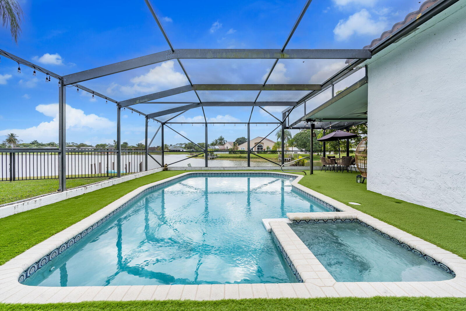 Property Photo:  8321 Bonita Isle Dr Drive  FL 33467 