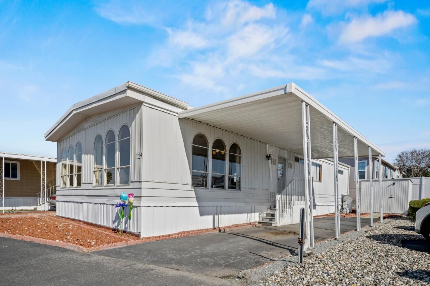 Property Photo:  150 Kern Street 114  CA 93905 