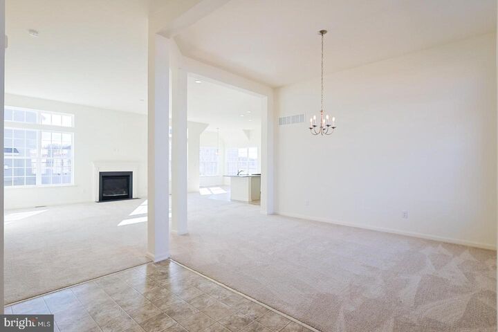 Property Photo:  910 Weatherstone Lane  DE 19943 