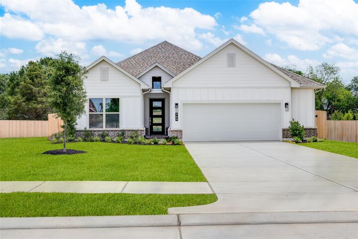 Property Photo:  369 Covey Lane  TX 77474 