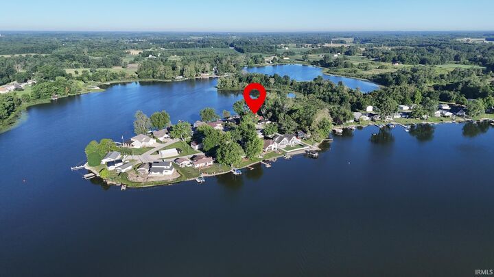 Property Photo:  5360 S Highpoint Drive  IN 46701-9358 