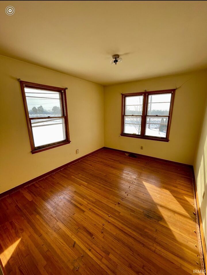 Property Photo: 5144 W SR 62 Road IN 47601