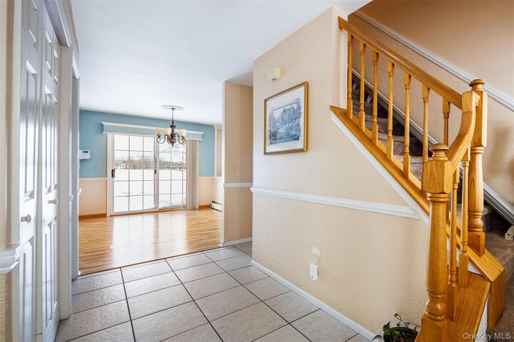 Property Photo:  125 Northgate Circle  NY 11933 
