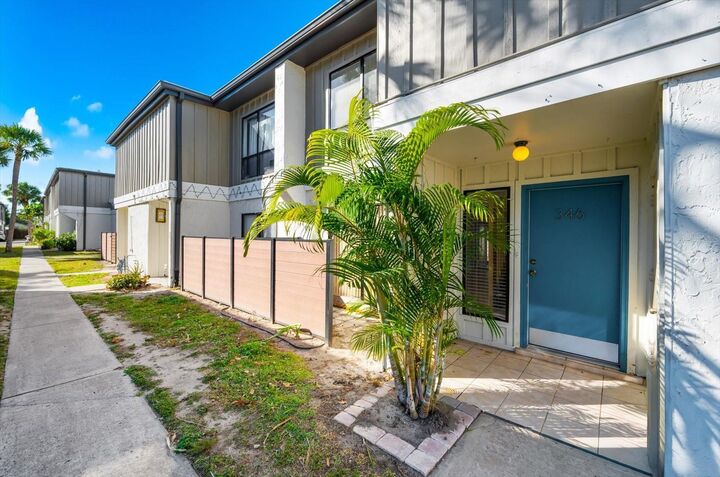 Property Photo:  4001 Beneva Road 346  FL 34233 