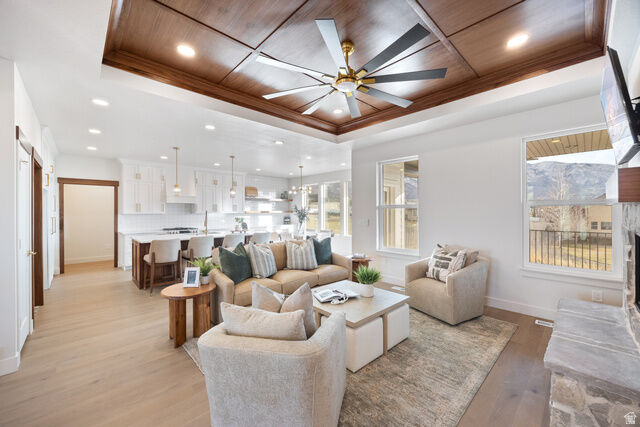 Property Photo: 846 E 400 N UT 84653