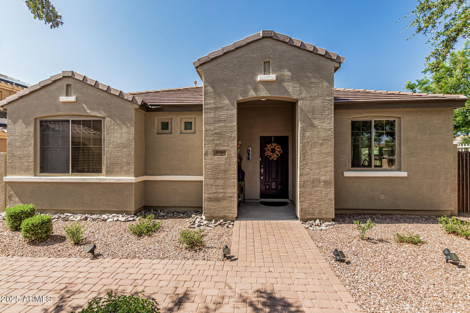 Property Photo:  1849 S Balboa Drive  AZ 85295 