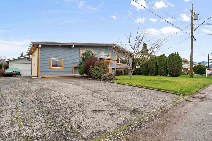 Property Photo: 8762 Butchart Street BC V2P 5S3