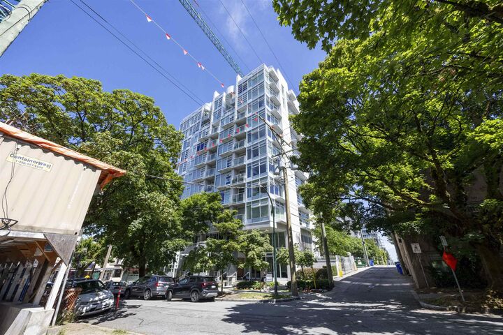 2550 Spruce Street 703 — photo 1