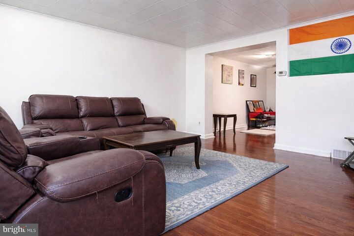 Property Photo:  85 S Harwood Avenue  PA 19082 