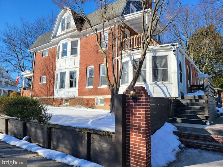 Property Photo: 203 N Paxtang Avenue PA 17111