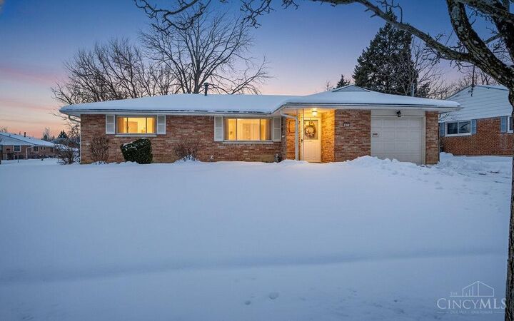 Property Photo: 147 N Ruskin Drive OH 45246