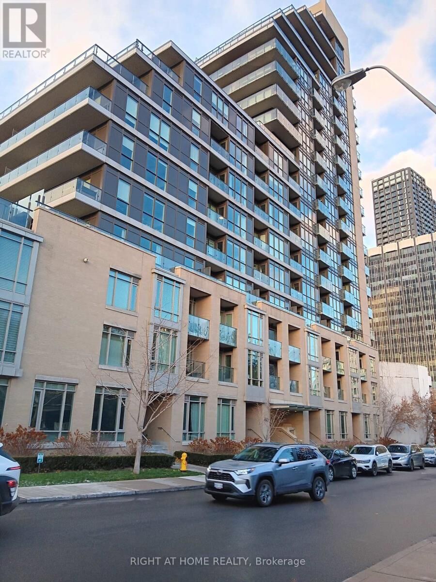 Property Photo:  60 Berwick Avenue 607  ON M5P 0A3 