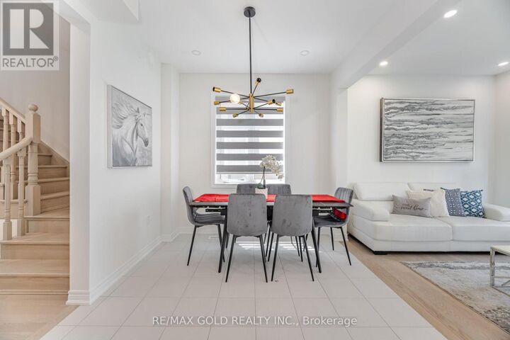 Property Photo:  162 Hartington Street  ON L4H 5J5 