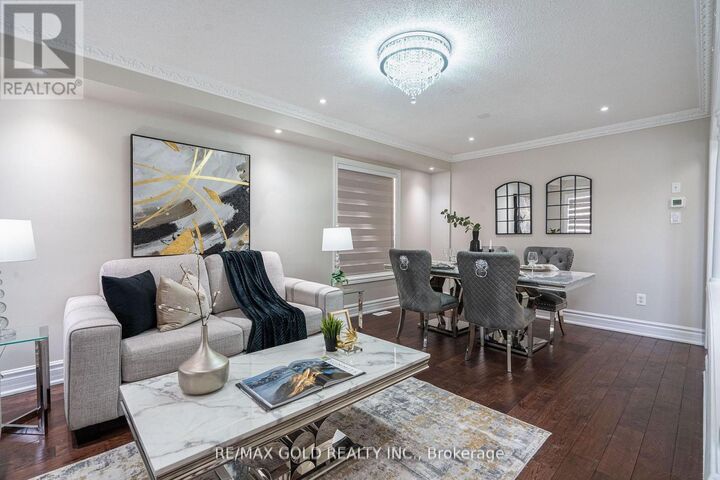 Property Photo:  10 Leopard Gate  ON L6R 2E5 