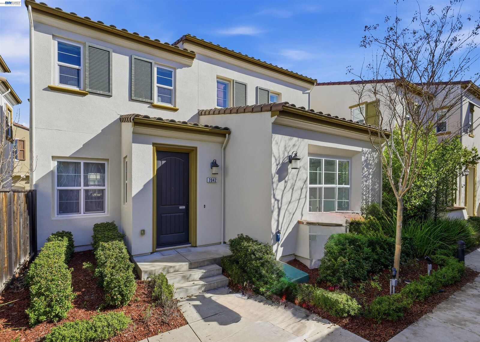 Property Photo:  2042 Tarragon Rose Ct  CA 94582 