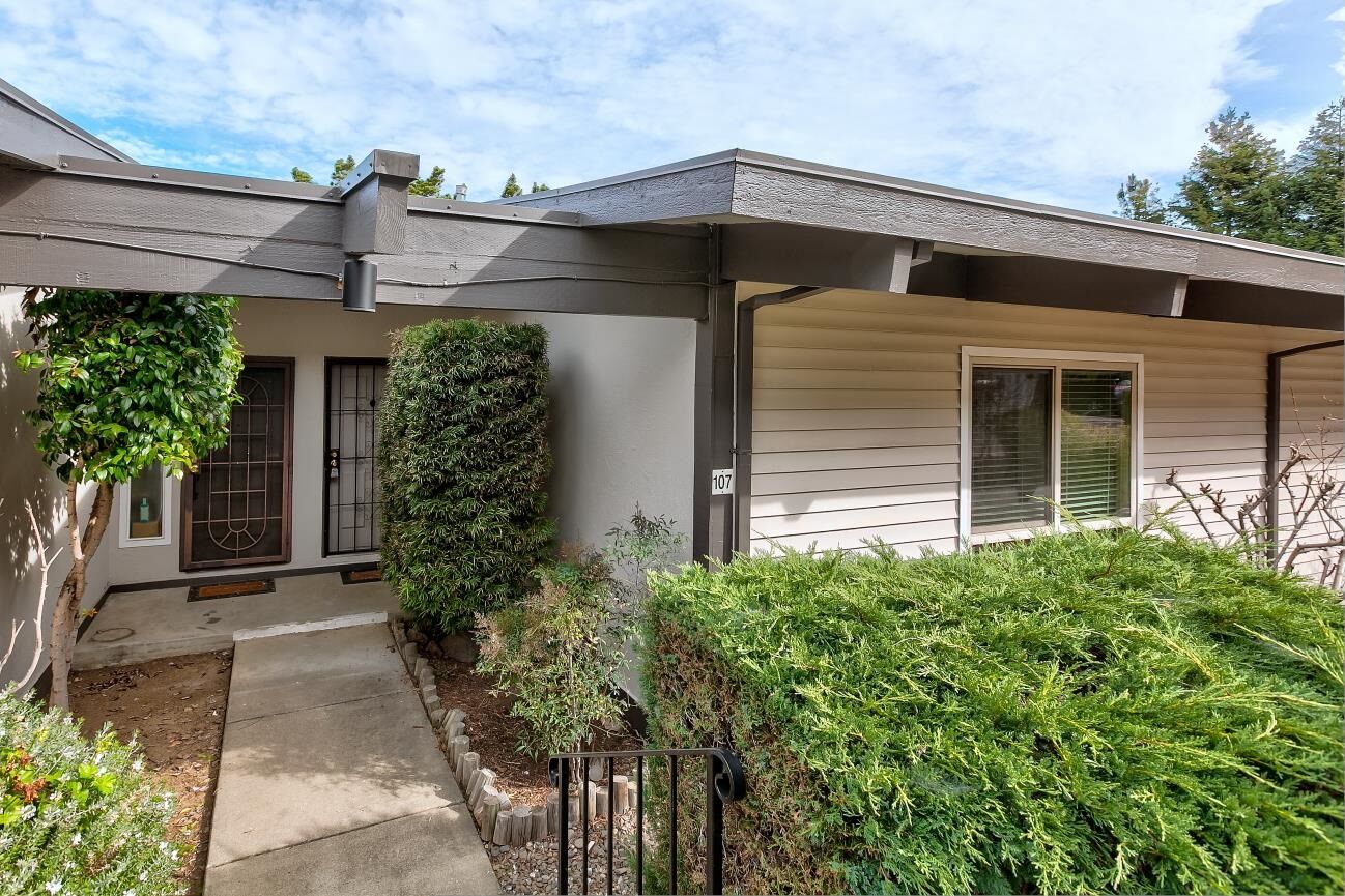 Property Photo:  19100 Crest 107  CA 94546 
