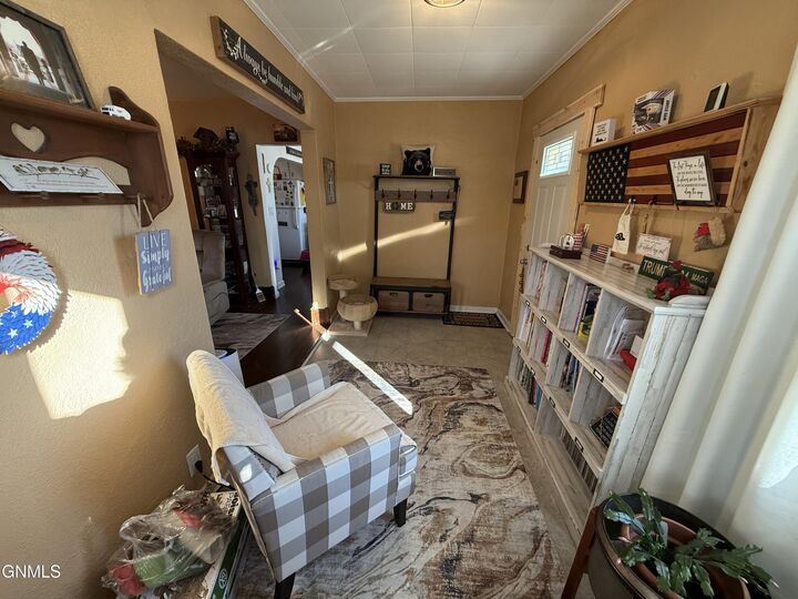 Property Photo:  321 2nd Avenue NE  ND 58523 