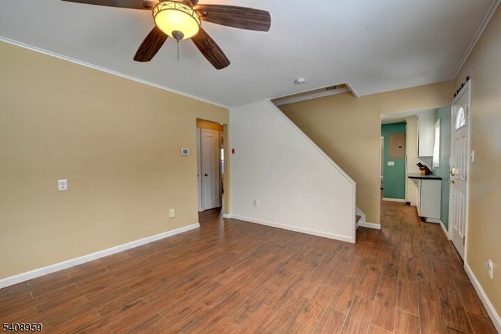 Property Photo:  2 Marvin Rd  NJ 07444 