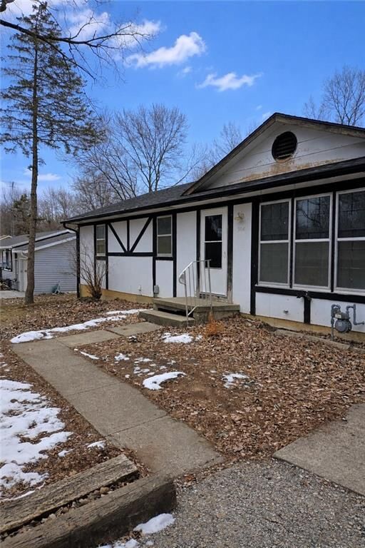Property Photo:  904 S 5th Street  MO 64485 