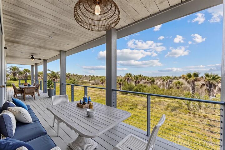 Property Photo:  4150 Dingman Drive  FL 33957 