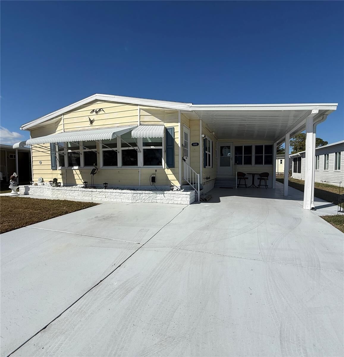 Property Photo:  6469 Kilohee Court  FL 34287 