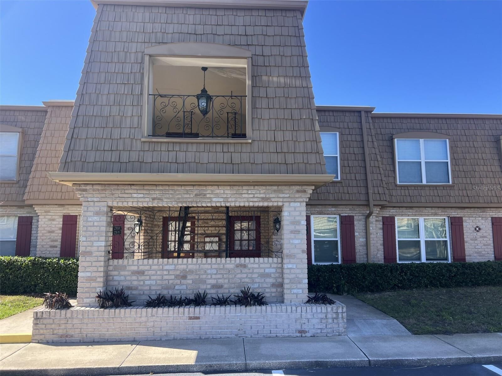 Property Photo:  200 Saint Andrews Boulevard 2302  FL 32792 