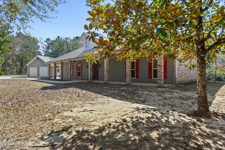 Property Photo:  3112 S Holden  MS 39565 