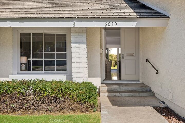 Property Photo:  2030 Port Weybridge  CA 92660 