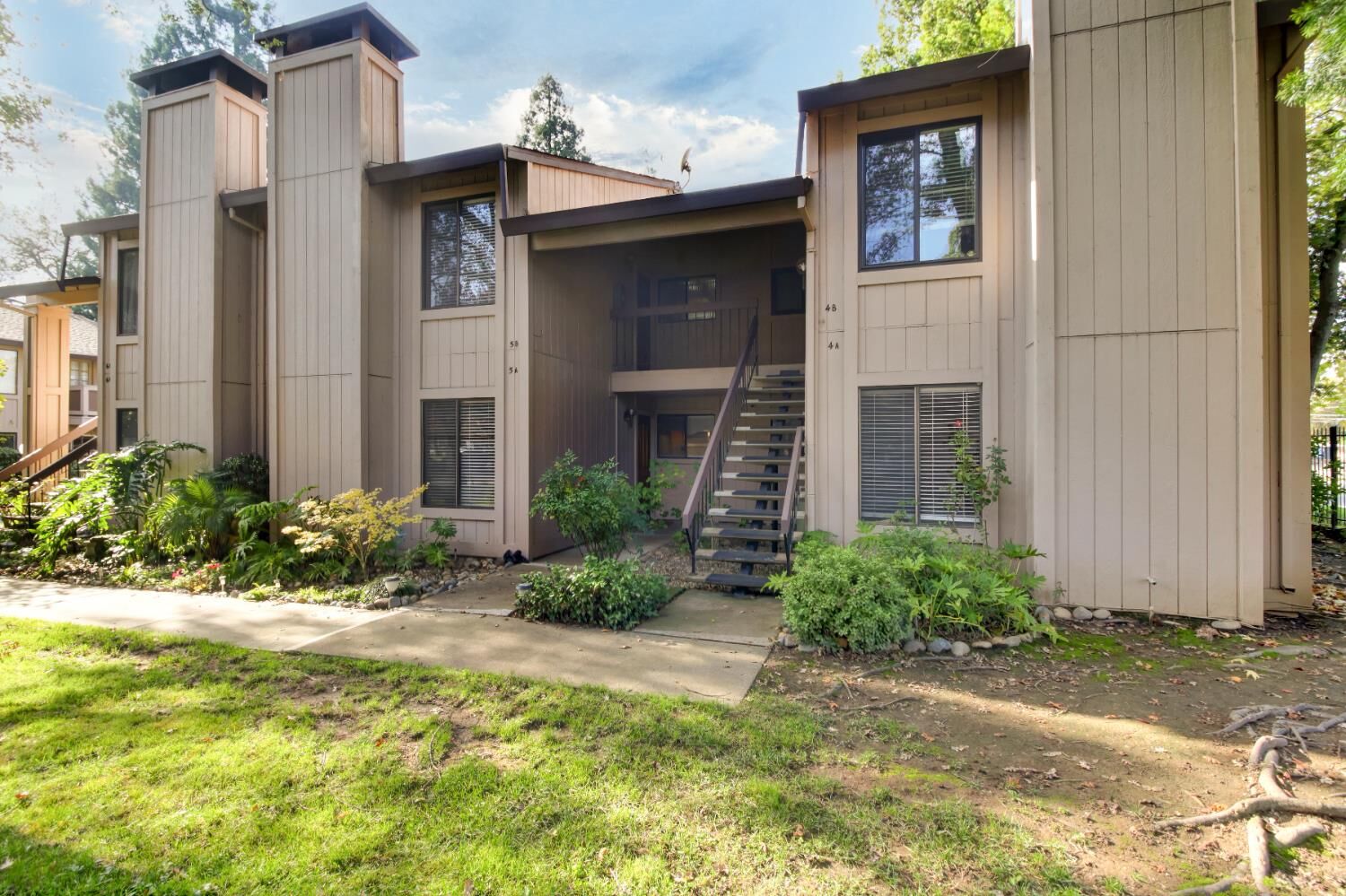 Property Photo:  7711 Juan Way  CA 95628 