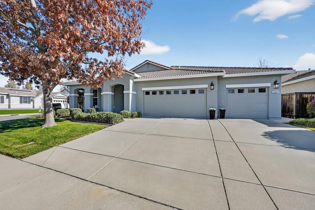 Property Photo:  1159 Davmore Lane  CA 95648 