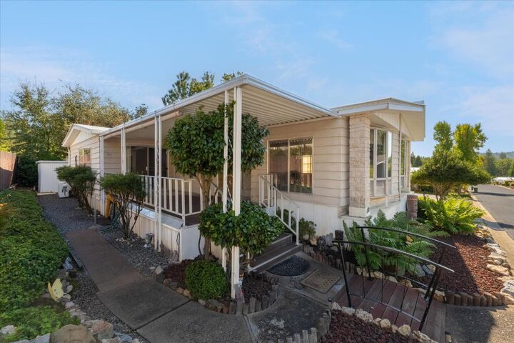 Property Photo:  340 Tom Bell Rd Sp #190  CA 95247 