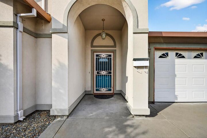 Property Photo:  115 Arcade Boulevard  CA 95815 