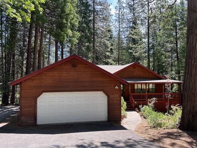 Property Photo:  2093 Fairway Drive  CA 95223 