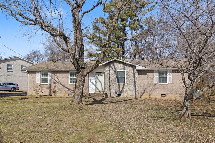 Property Photo:  4926 Barella Dr  TN 37013 