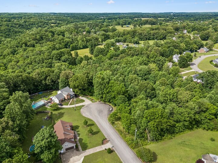 Property Photo: 0 Rustling Oaks Ct TN 37146