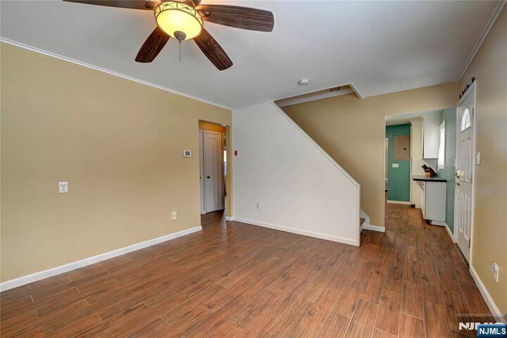 Property Photo:  2 Marvin Road  NJ 07444 