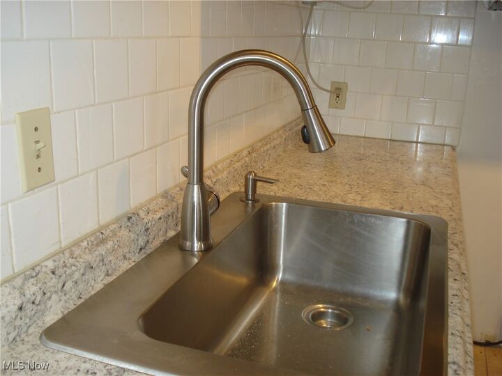 Property Photo:  902 E 207th Street  OH 44119 