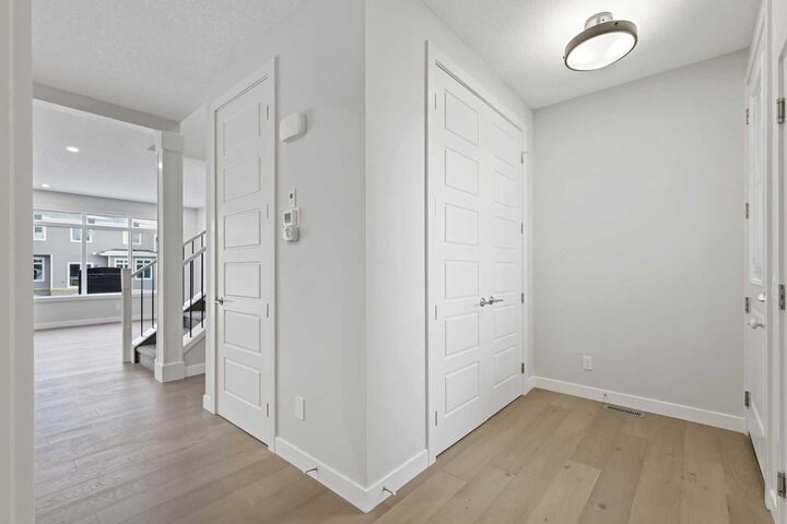 Property Photo: 8 Topaz Place AB T4C 3K2