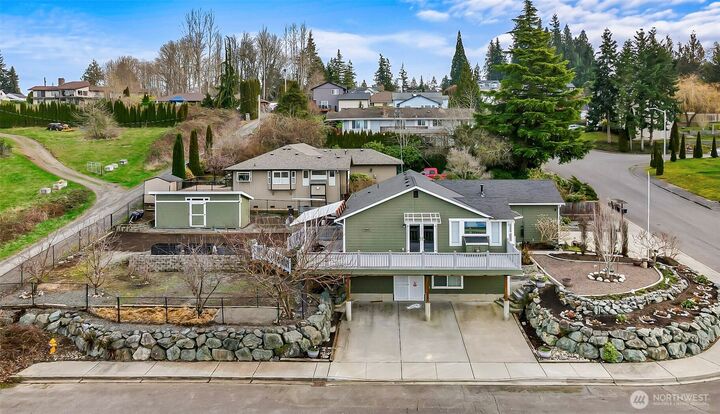 Property Photo:  6811  54th Place NE  WA 98270 