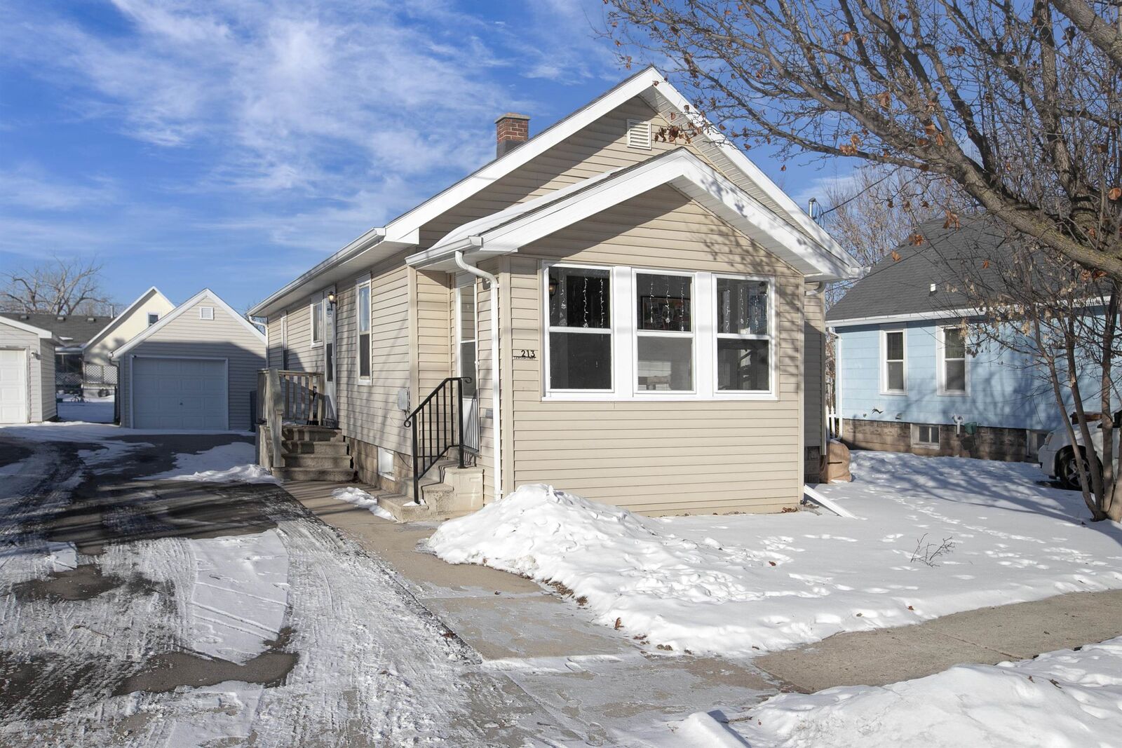Property Photo:  213 Lawson Street  WI 54952 