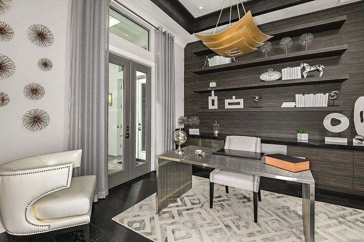 Property Photo:  1050 SE Faulkner Terrace  FL 33418 