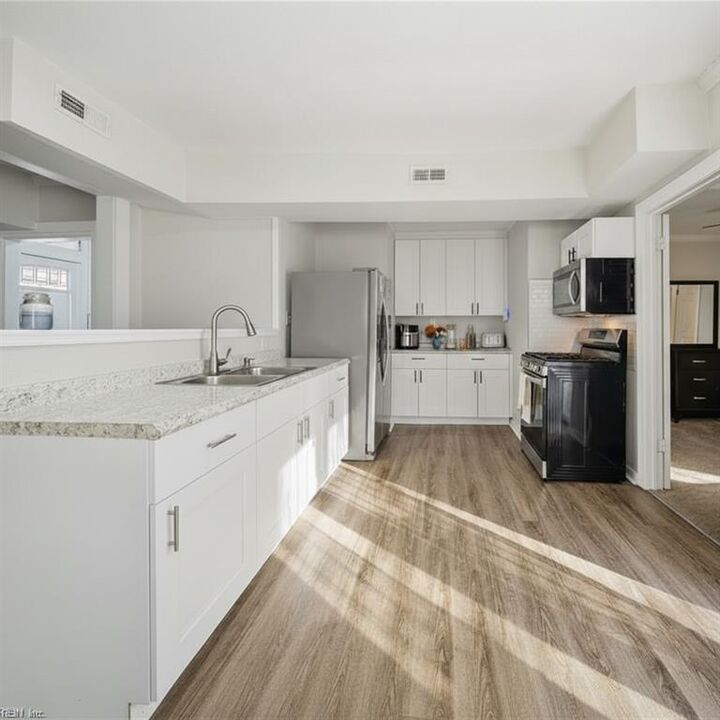 Property Photo: 2025 Holladay St VA 23704