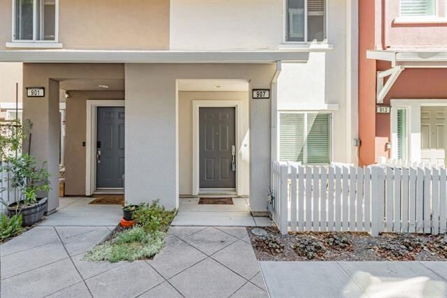 Property Photo:  907 Rancho Place  CA 95126 