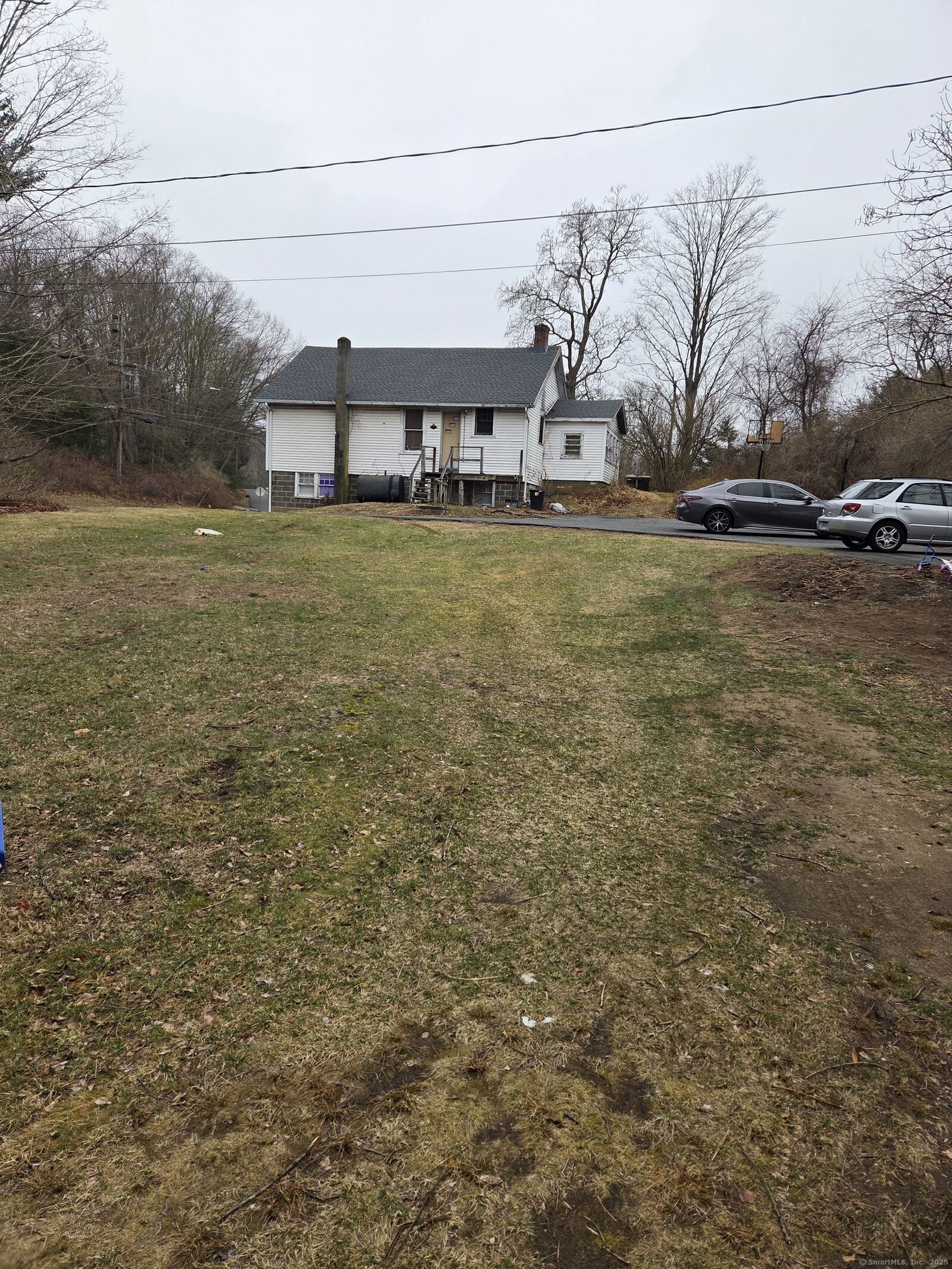 Property Photo:  127 Route 6  CT 06237 